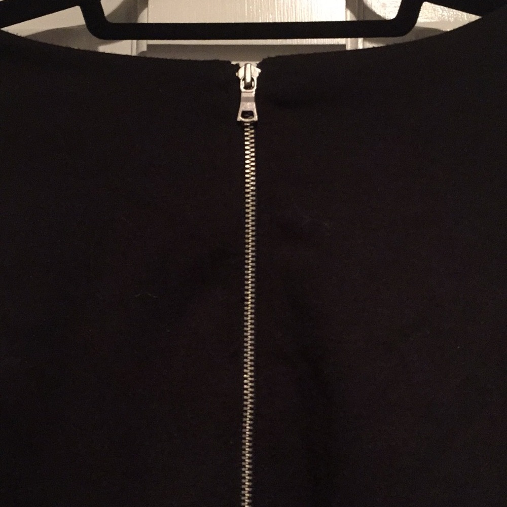 DONATING SOON Black shift with exposed zipper - Picture 4 of 5
